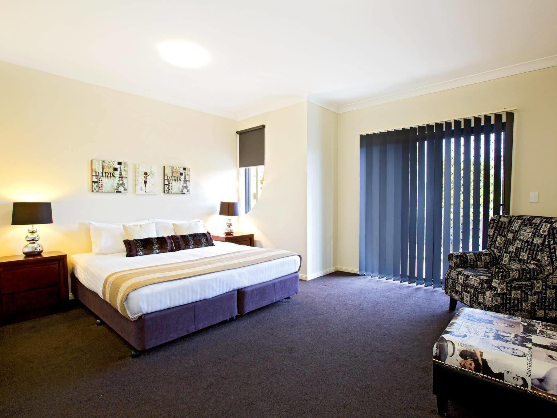 Astina Serviced Apartments - Central Penrith Ngoại thất bức ảnh