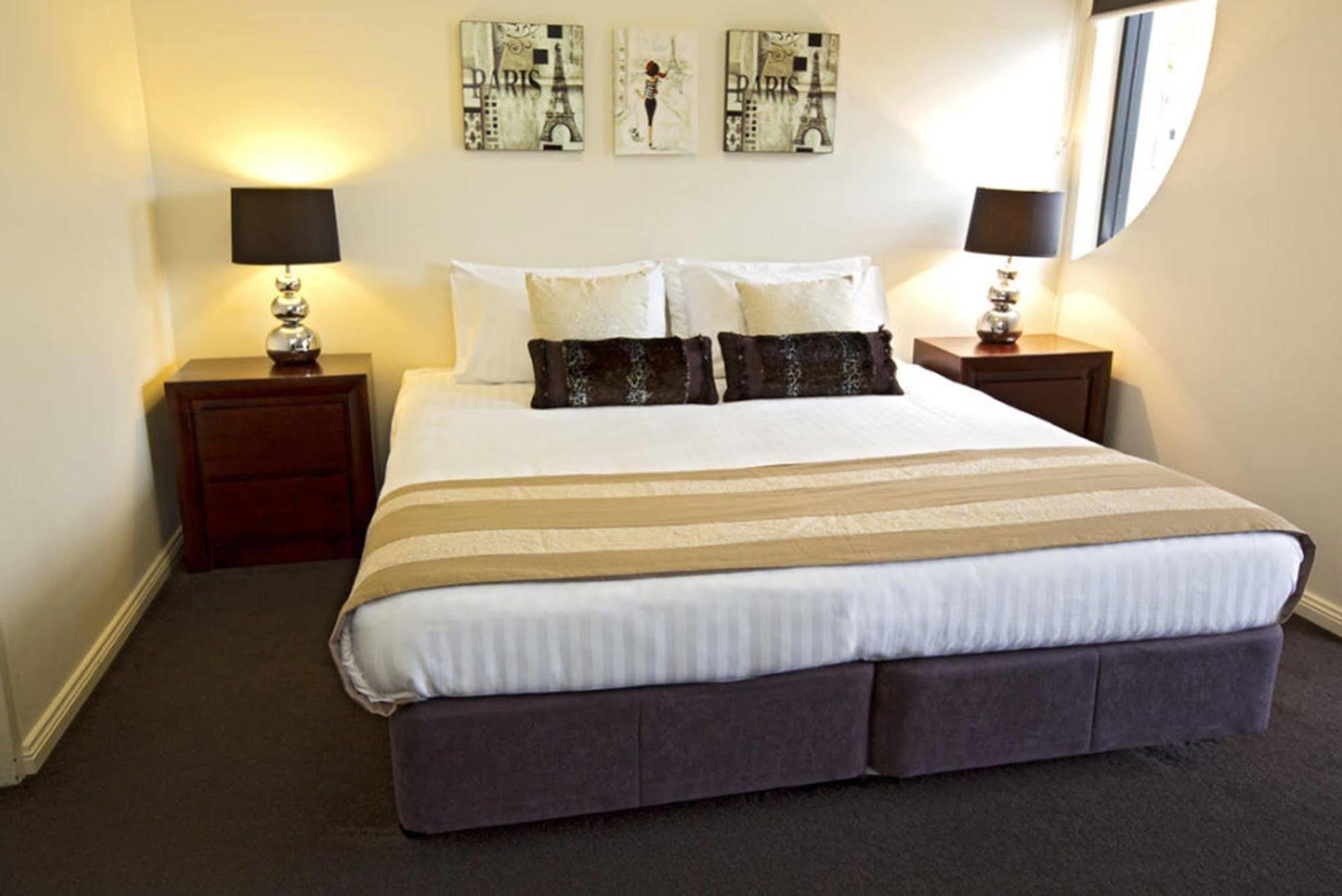 Astina Serviced Apartments - Central Penrith Ngoại thất bức ảnh