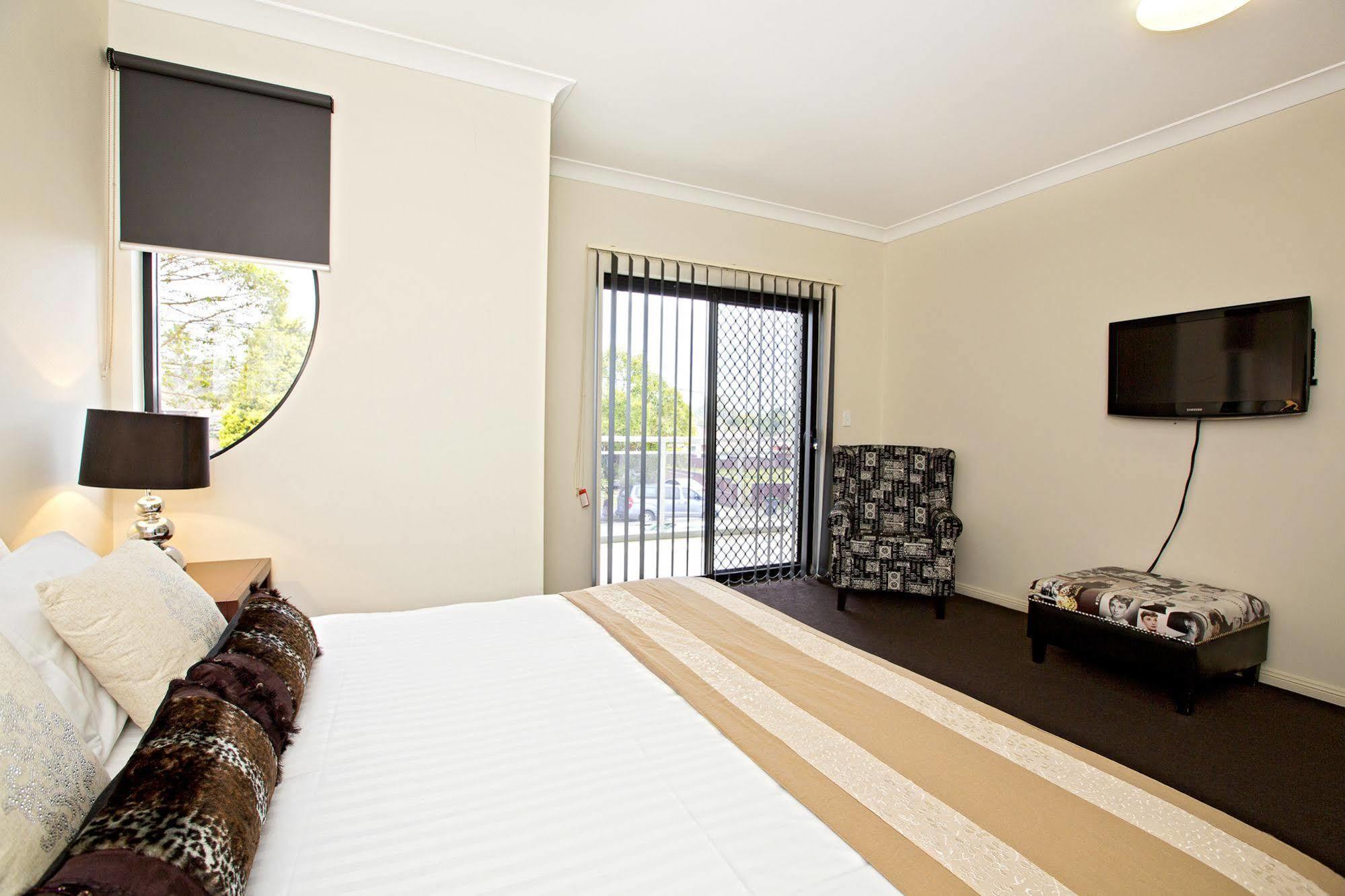 Astina Serviced Apartments - Central Penrith Ngoại thất bức ảnh